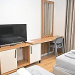 Ξενοδοχείο Erald 3*